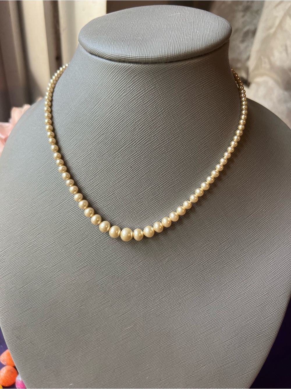 Antique Cream Pearl Strand Necklace - Classic Look